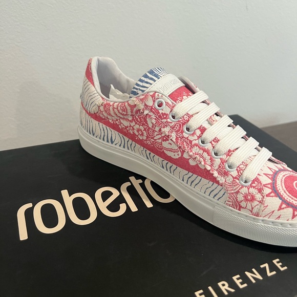 Roberto Cavalli Bandana Print
Sneaker | White | 40EU (10W)